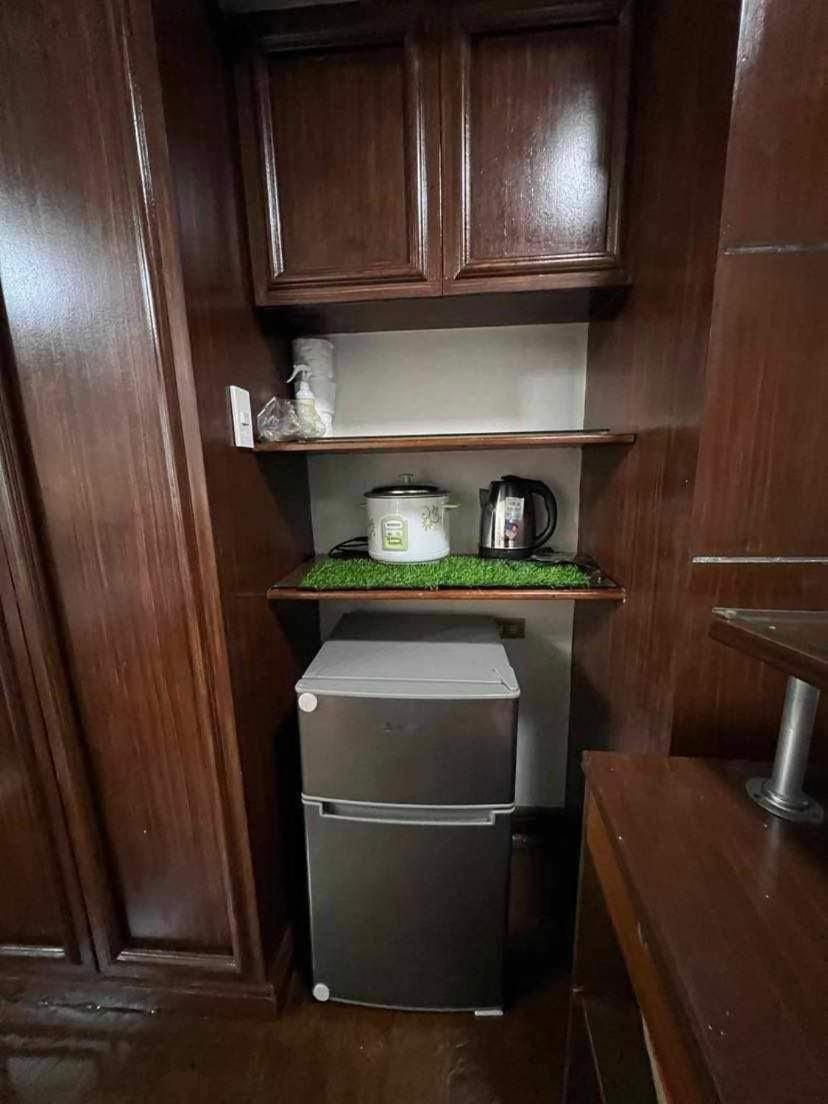 Millennium Plaza Hotel Makati City Kültér fotó