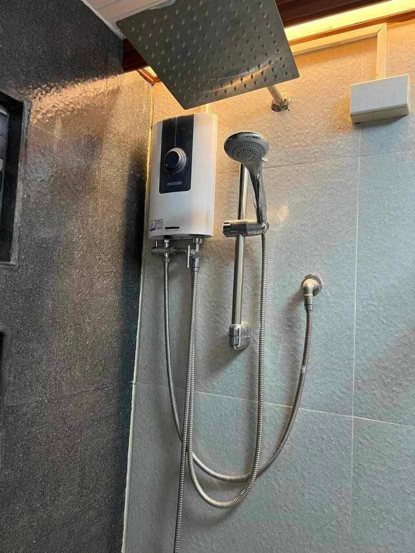 Millennium Plaza Hotel Makati City Kültér fotó